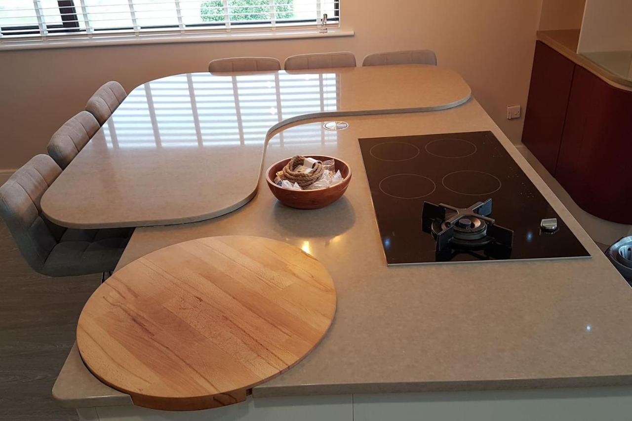 3 Bedroom Deganwy Sea View Beach House Ll31 Extérieur photo