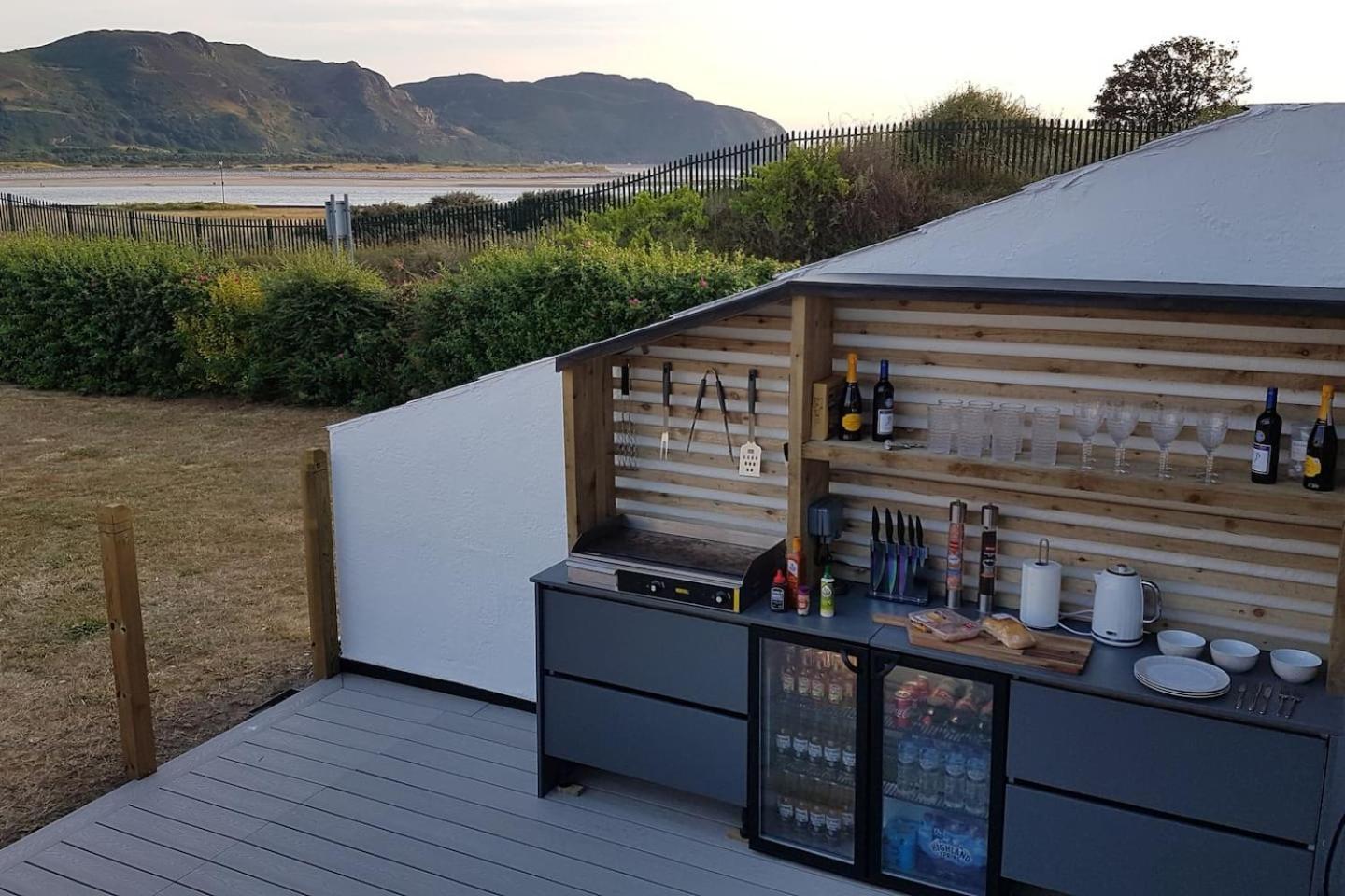 3 Bedroom Deganwy Sea View Beach House Ll31 Extérieur photo