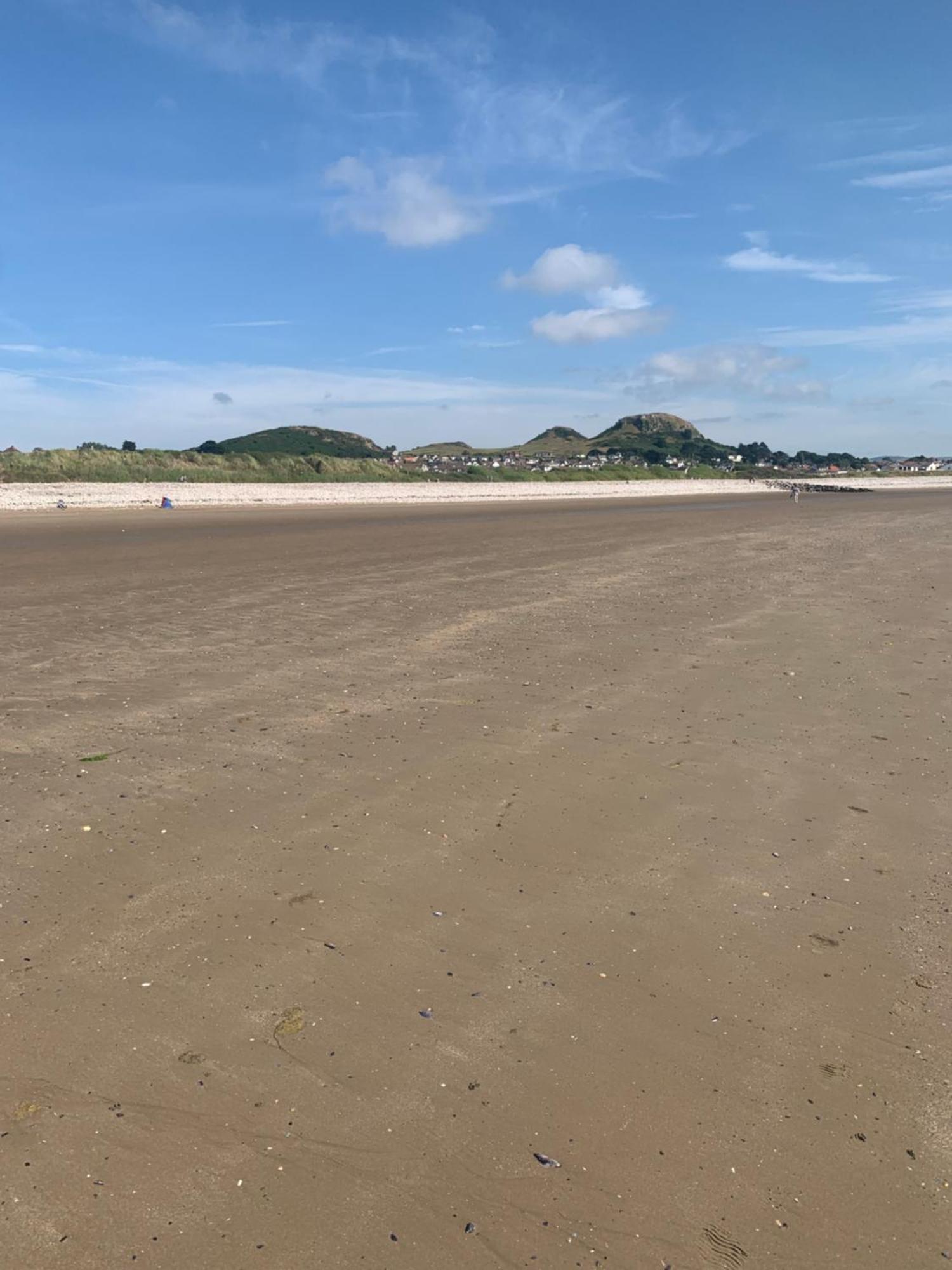 3 Bedroom Deganwy Sea View Beach House Ll31 Extérieur photo